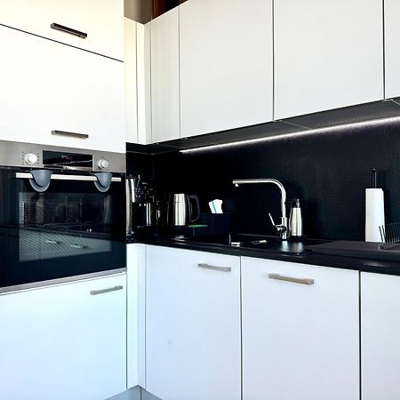 Voya Residence Zenit Royal - Luxury Apart Hotel Rooftop Views & Concierge Luxemburg Exteriör bild