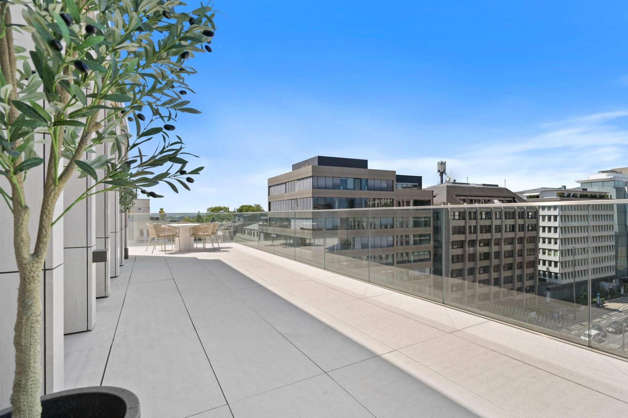 Voya Residence Zenit Royal - Luxury Apart Hotel Rooftop Views & Concierge Luxemburg Exteriör bild