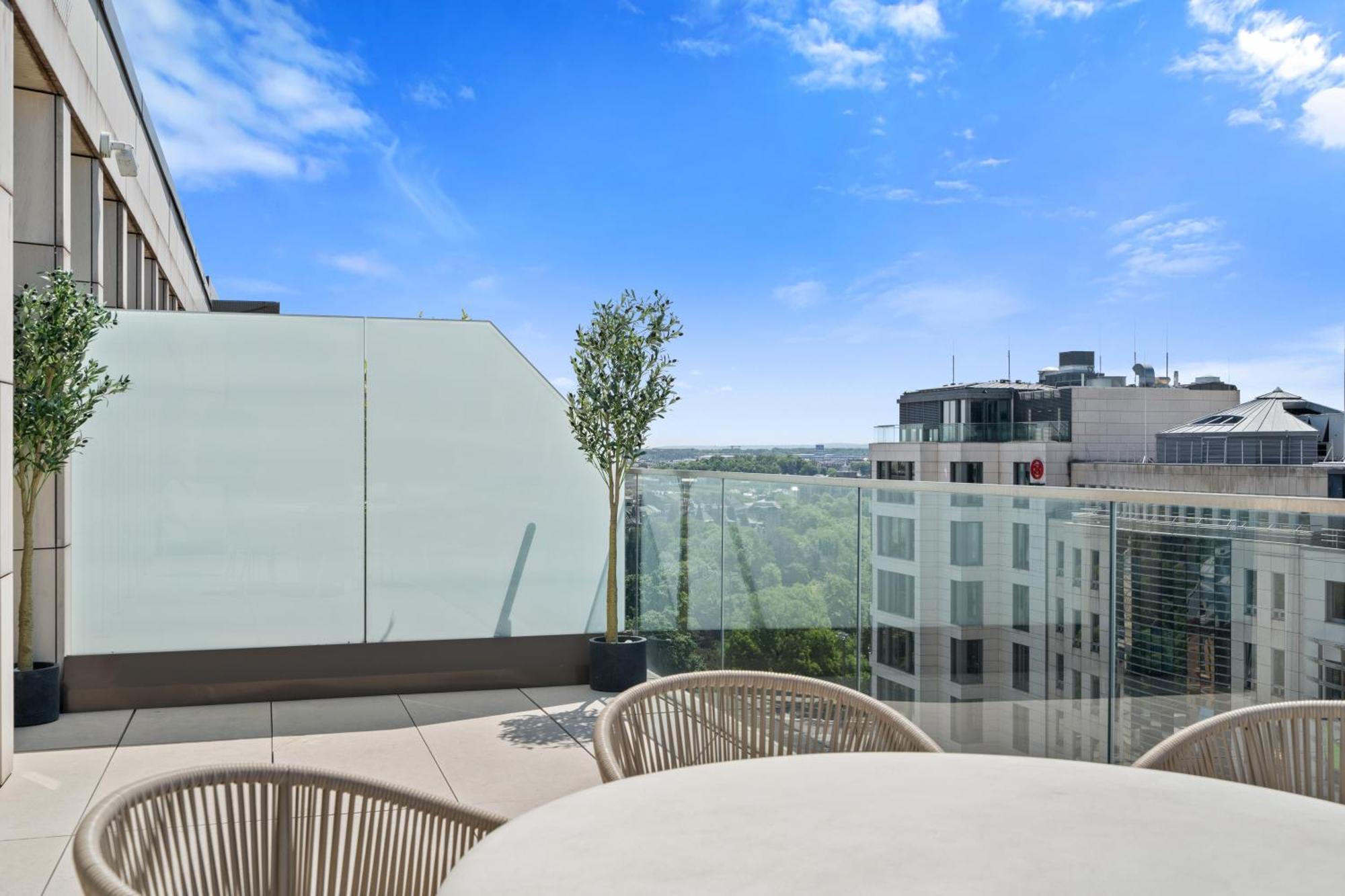 Voya Residence Zenit Royal - Luxury Apart Hotel Rooftop Views & Concierge Luxemburg Exteriör bild