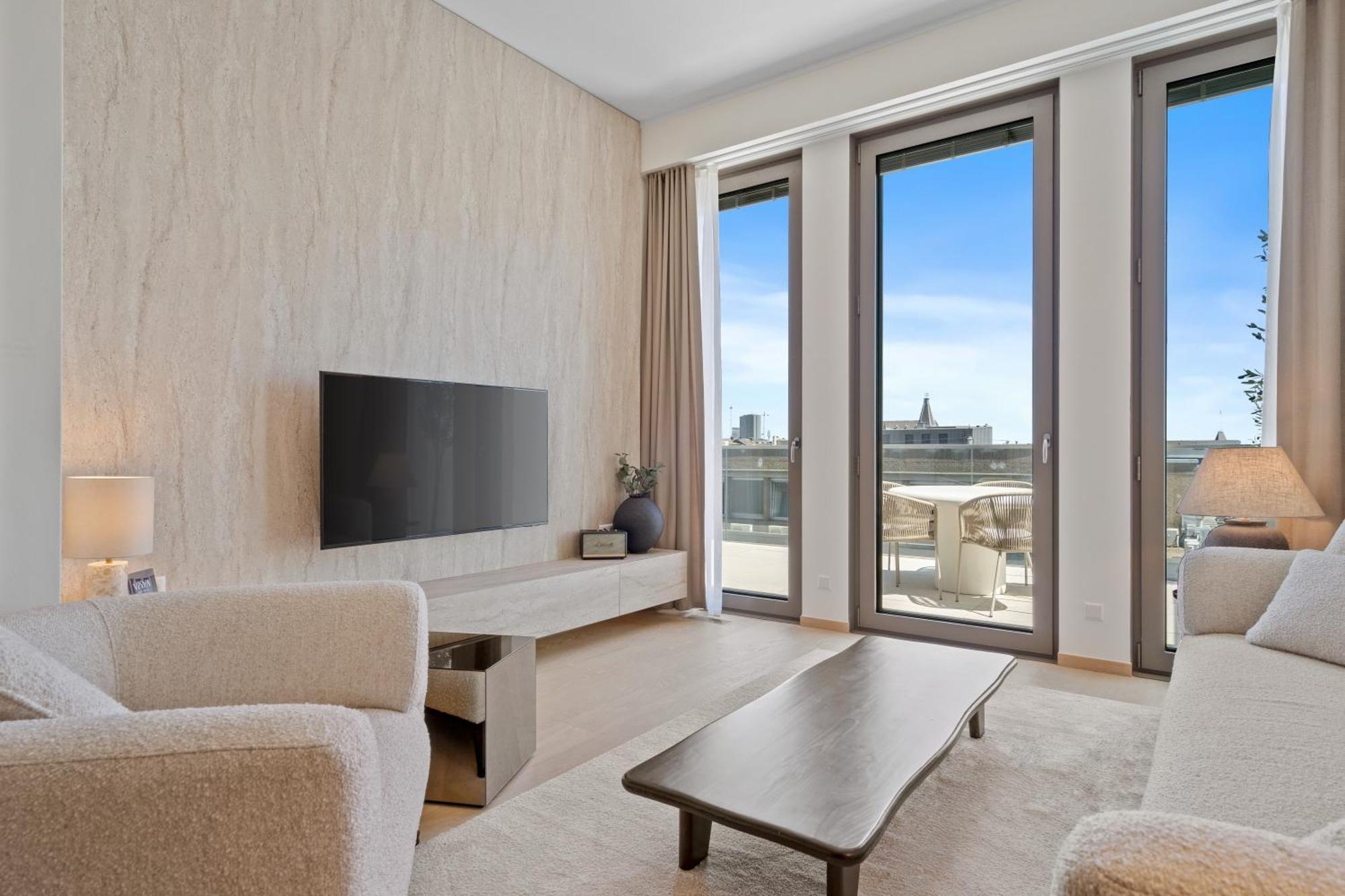 Voya Residence Zenit Royal - Luxury Apart Hotel Rooftop Views & Concierge Luxemburg Exteriör bild